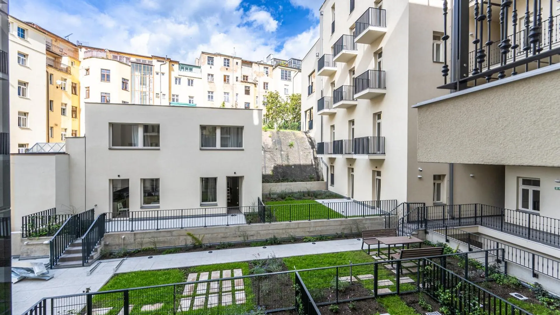 Apartments Seifertova Prag
